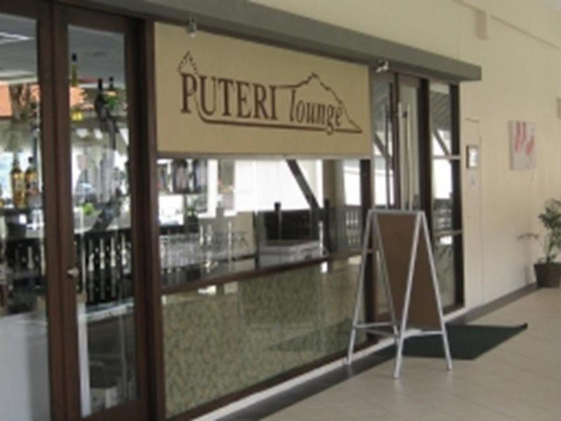 Damai Puri Resort & Spa Kuching Exterior foto The Futuri Lounge at Helsinki Airport