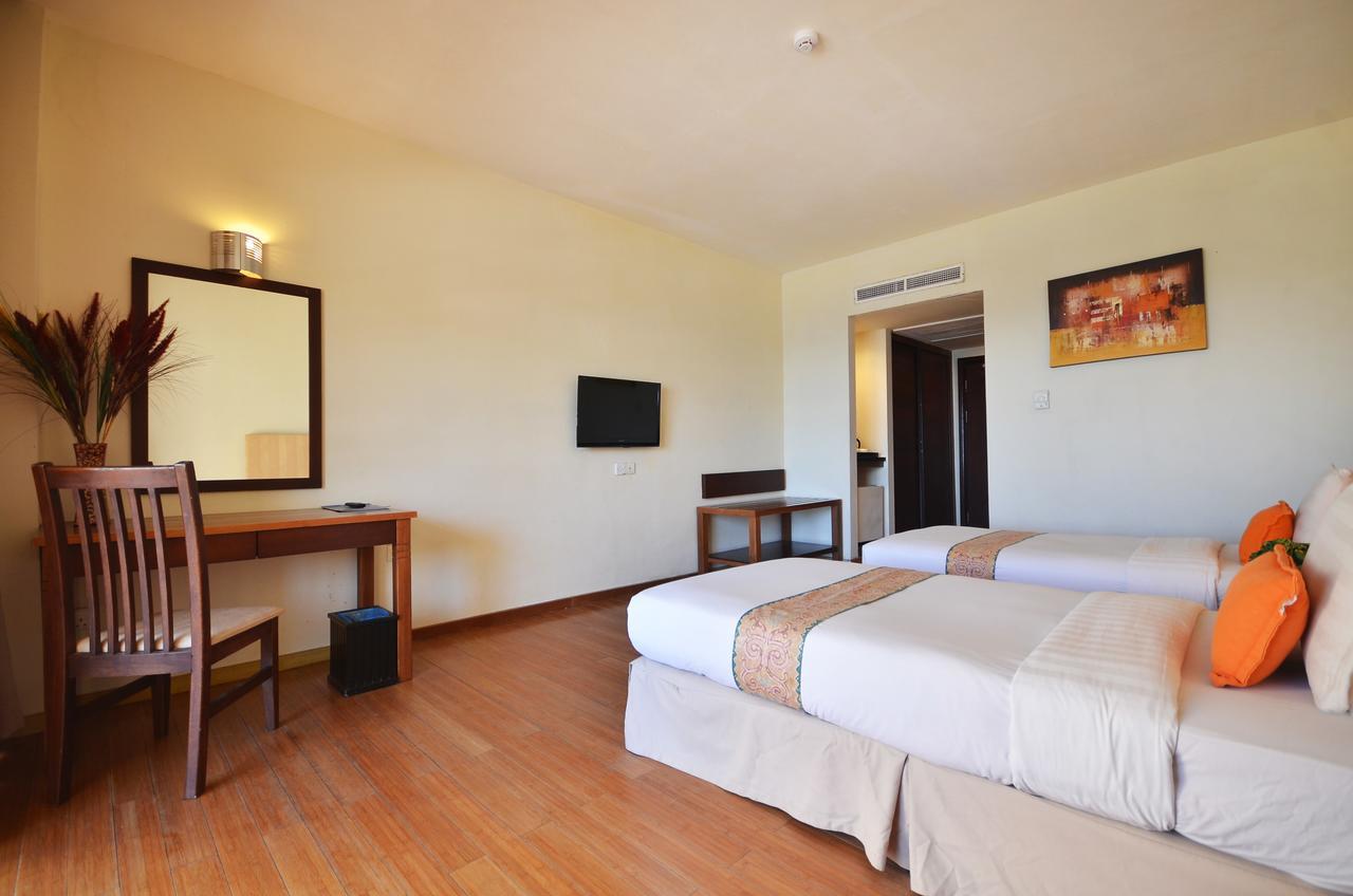 Damai Puri Resort & Spa Kuching Exterior foto Deluxe Room
