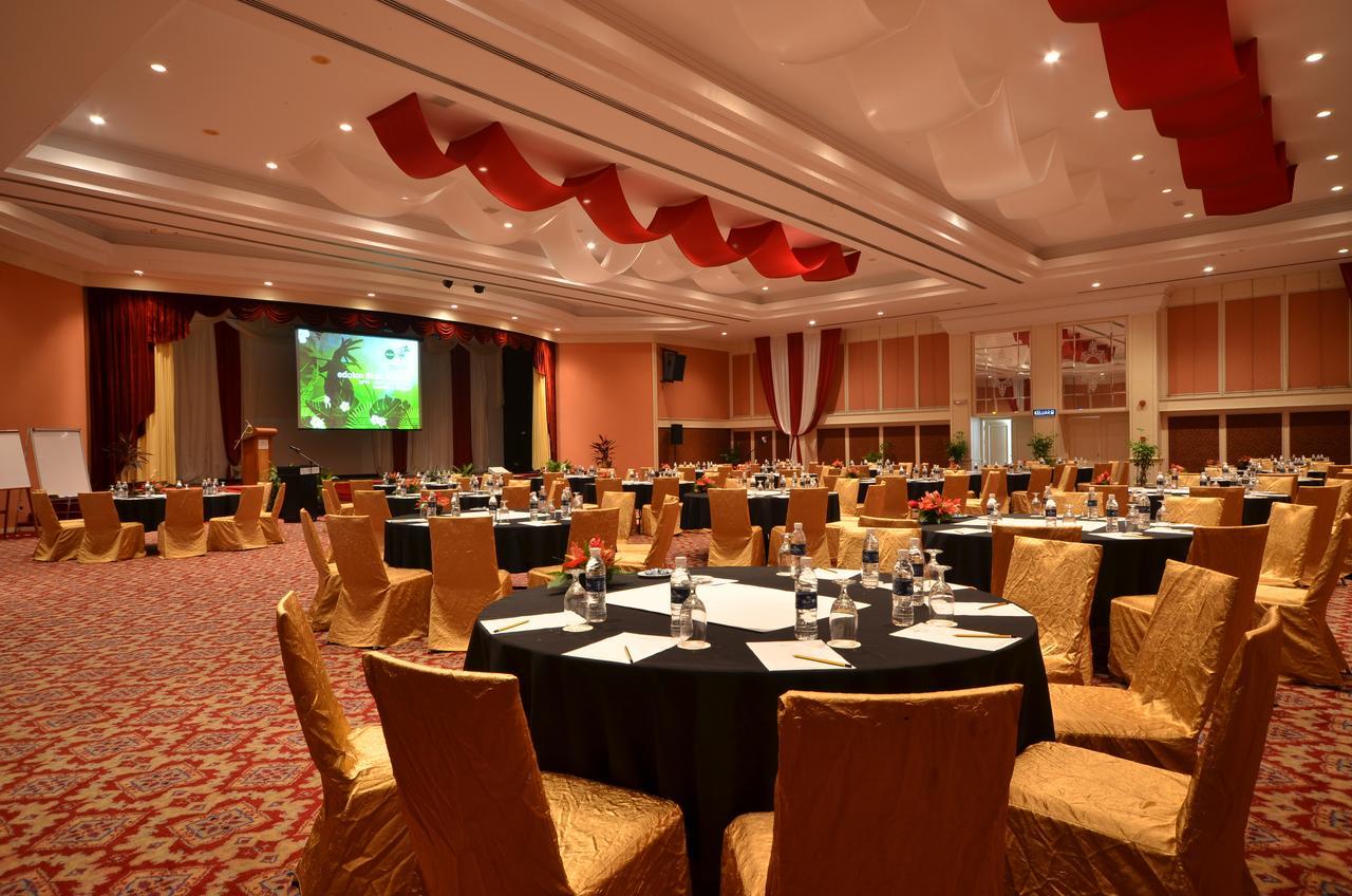 Damai Puri Resort & Spa Kuching Exterior foto The Royal Ballroom